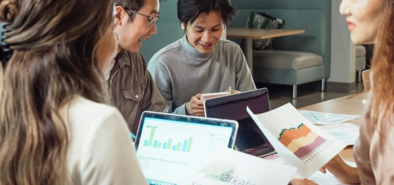 Choosing the Right Cloud Service: IaaS, PaaS, or SaaS?