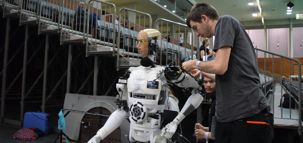 What Nobody Tells You About Creating AI Solutions as an AI Engineer