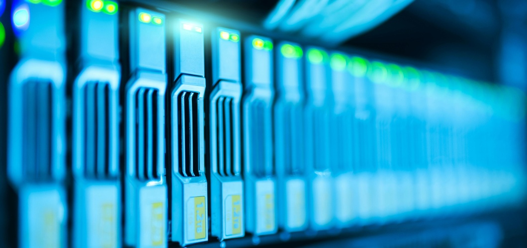 The Role of Cloud Computing Services in Enabling Hybrid Work Environments 