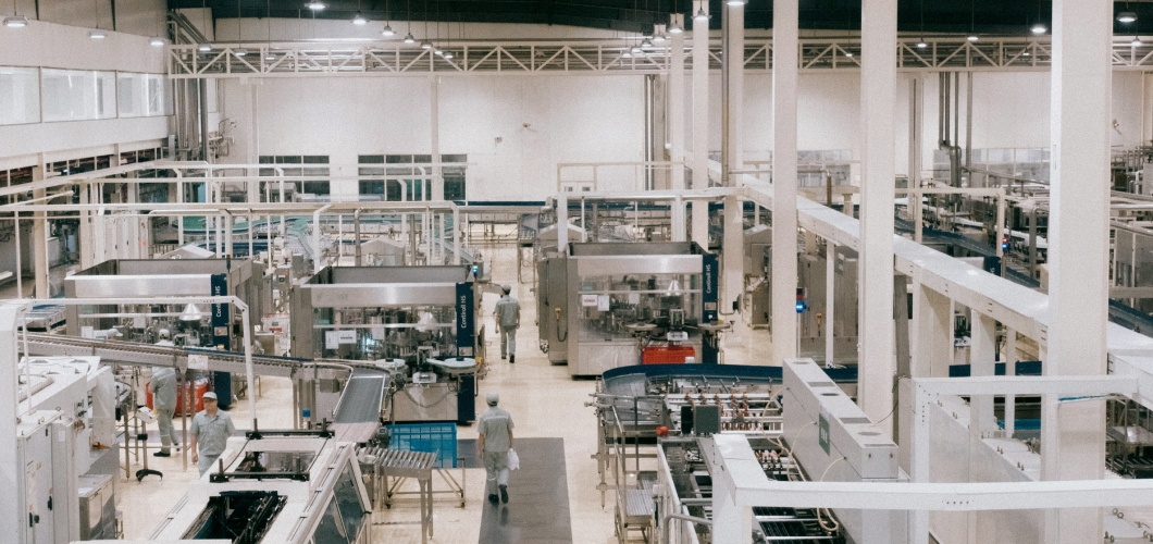 How Manufacturers Use AI Digital Transformation Solutions to Cut Downtime