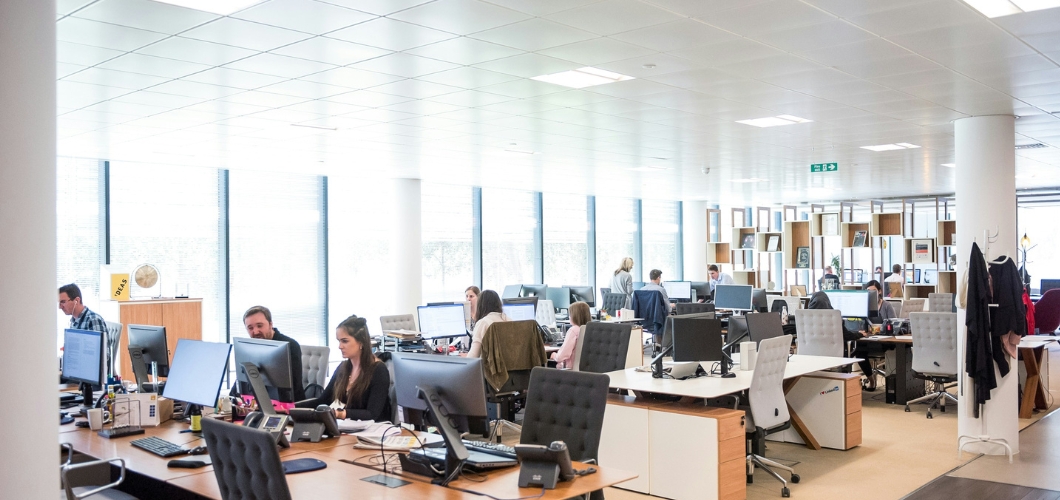 Industry-Specific AI Digital Transformation Solutions: Financial Services vs Manufacturing vs Healthcare